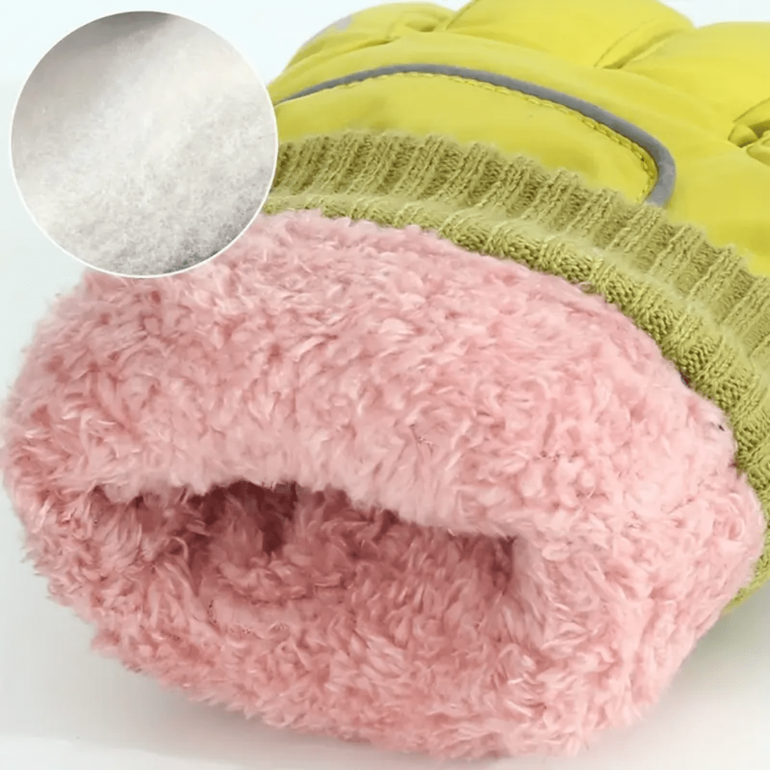 Thermal Waterproof Ski Gloves with Touchscreen Design - Active Peaks