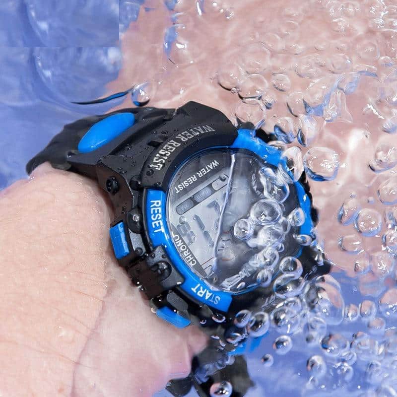 Lightweight Digital Outdoor Watch for Children | Active Peaks - Active Peaks