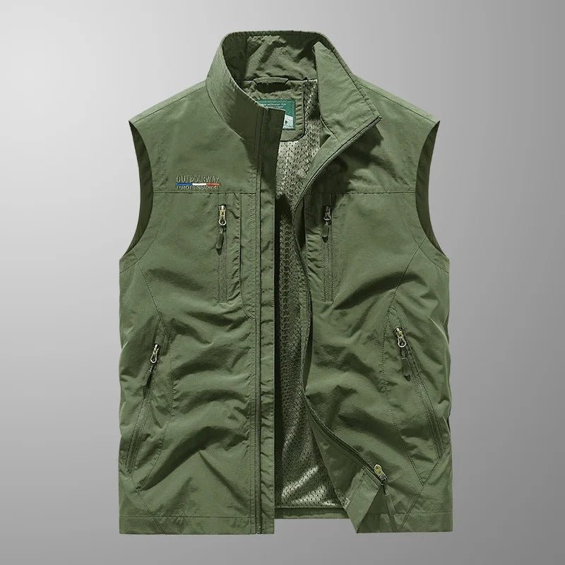 Lightweight Water - Resistant Sleeveless Cargo Vest - Active Peaks