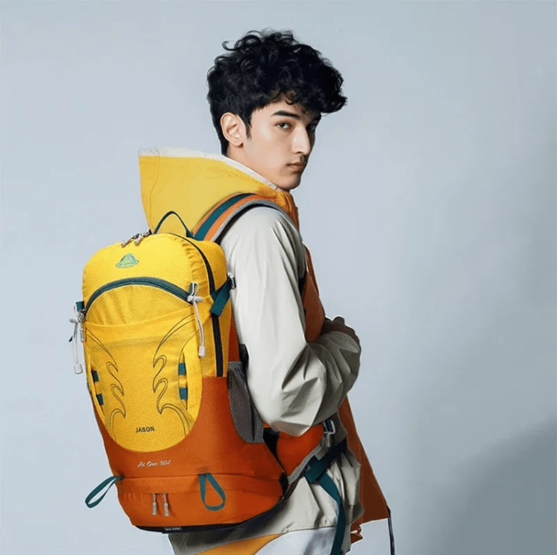 Lightweight Hiking Backpack - 30L Capacity, Water - Resistant - Active Peaks