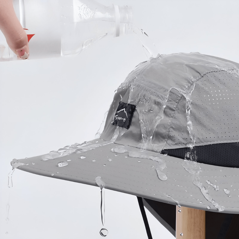 Lightweight Hiking Hat with Neck Shield | Active Peaks - Active Peaks