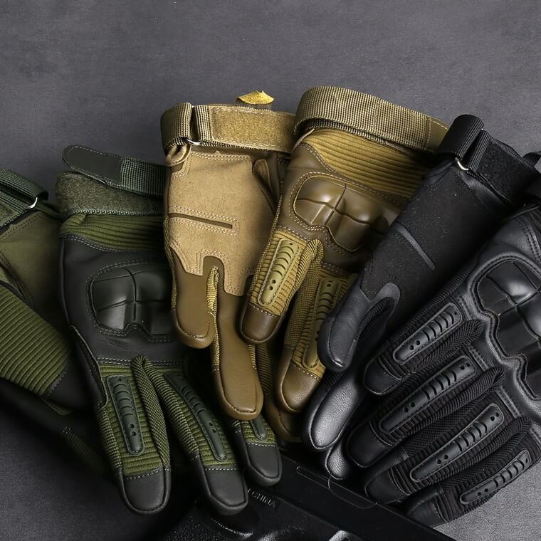 EdgeGuard – Durable & Touchscreen-Compatible Tactical Gloves