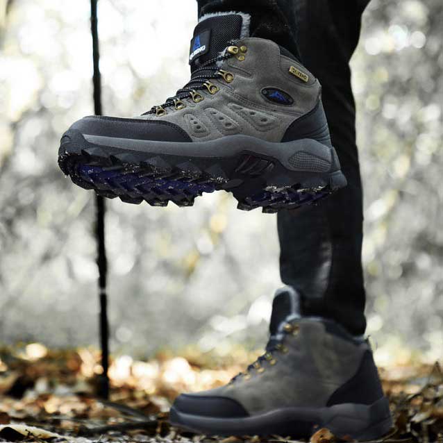 TrailGuard – Insulated & Water-Resistant Hiking Boots