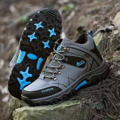 TrailGuard – Insulated & Water-Resistant Men’s Boots