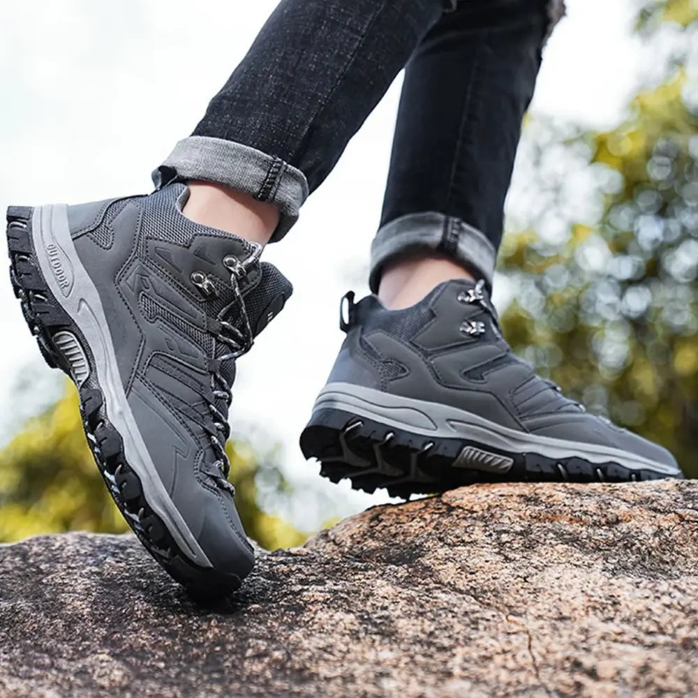 TrailStride – Water-Resistant Unisex Hiking Shoes for Outdoor Comfort