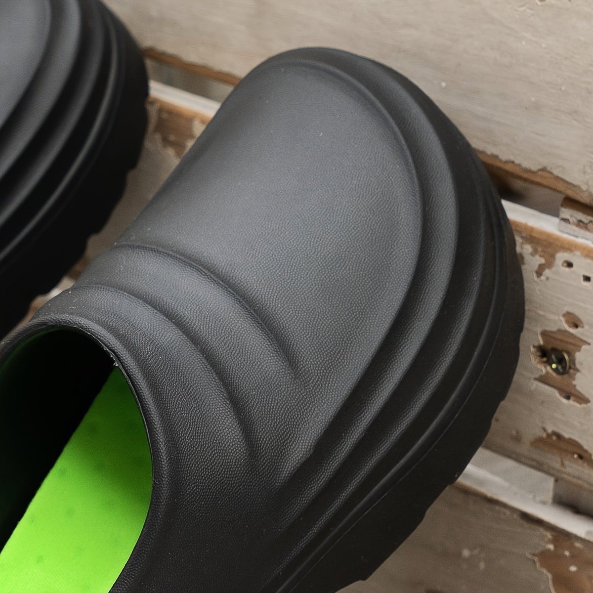 Water - Resistant Slip - On Clogs with Cushioned Sole | Active Peaks - Active Peaks