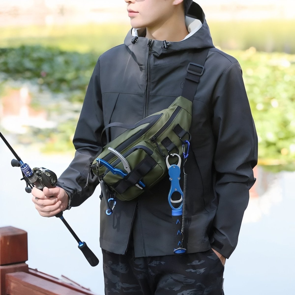 Compact Water - Resistant Hiking Waist Pack | Active Peaks - Active Peaks