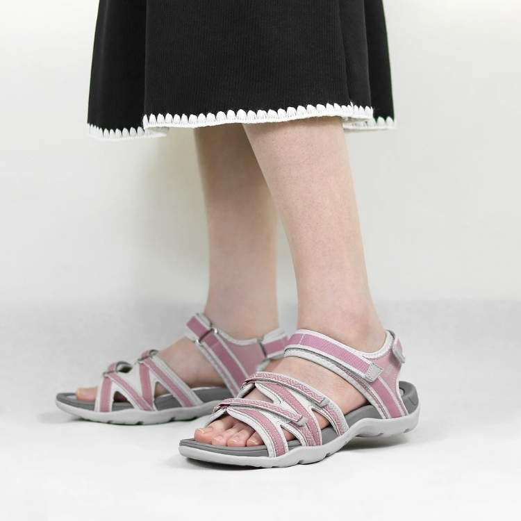 Lightweight Walking Sandals - Adjustable and Breathable for Women - Active Peaks