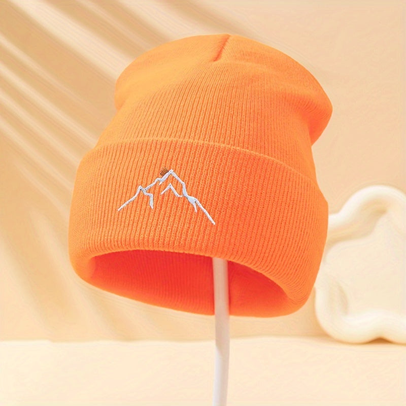 SummitShield – Warm Knitted Beanie for Outdoor Sports & Winter Activities